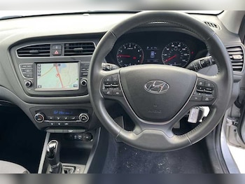 Used Hyundai i20 2019 for sale - 78650612: Photo