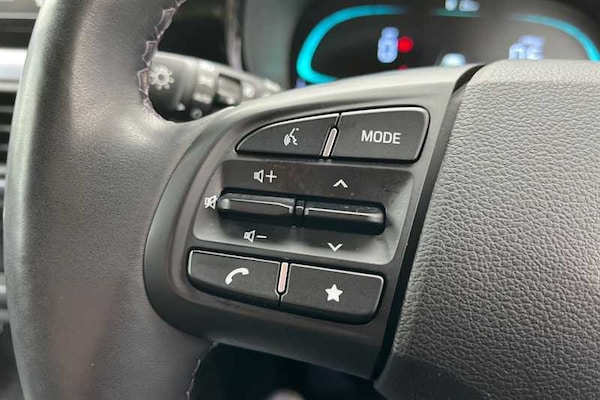 Used Hyundai i10 2023 for sale - 76100096: Photo 15