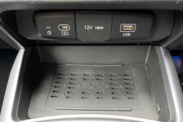 Used Hyundai i10 2023 for sale - 76100096: Photo 22
