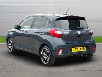 Used Hyundai i10 2023 for sale - 76100096: Photo 3