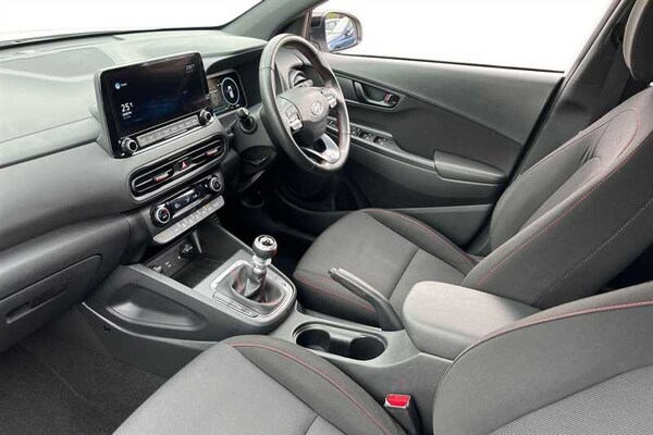 Used Hyundai KONA 2022 for sale - 75759137: Photo 2