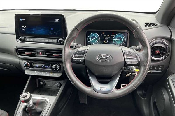 Used Hyundai KONA 2022 for sale - 75759137: Photo 4