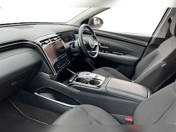 Used Hyundai TUCSON 2022 for sale - 76204145: Photo 2