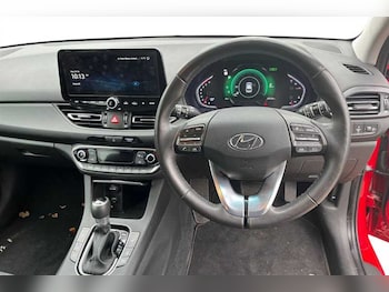 Used Hyundai i30 2023 for sale - 76328451: Photo