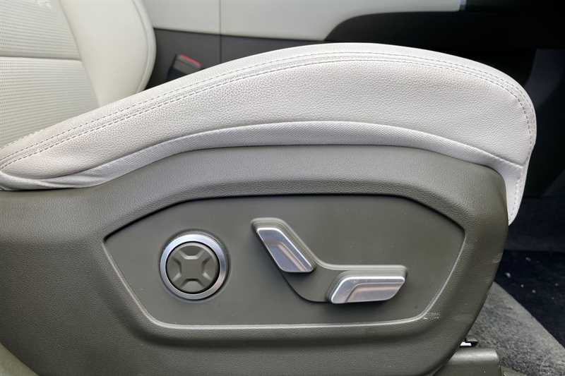 Used Hyundai Santa Fe 2025 for sale - 76731839: Photo 31
