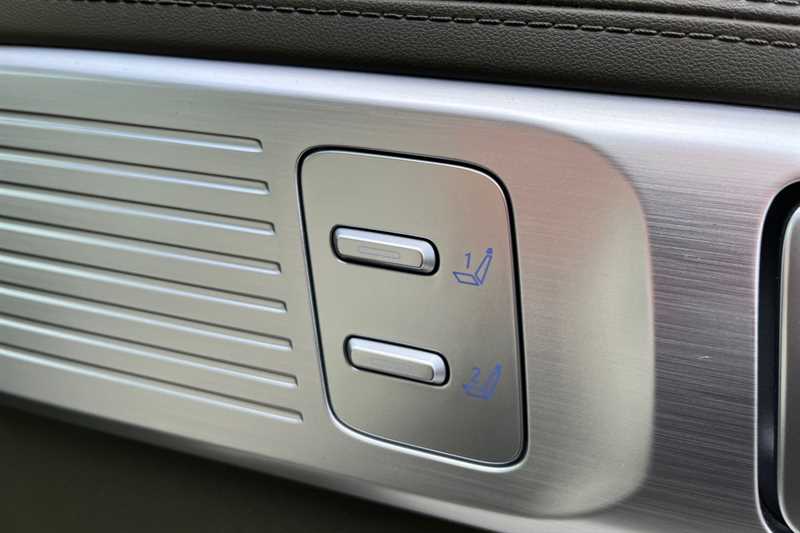 Used Hyundai Santa Fe 2025 for sale - 76731839: Photo 32