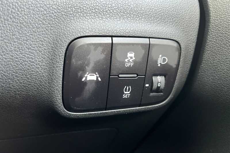 Used Hyundai i10 2022 for sale - 77373249: Photo 13