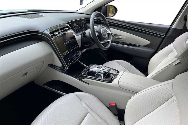 Used Hyundai TUCSON 2023 for sale - 76328449: Photo 2