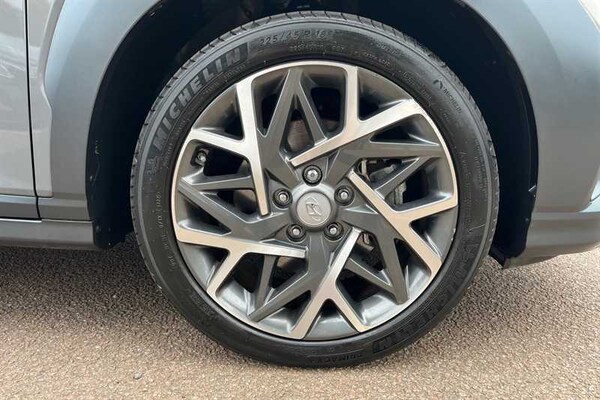 Used Hyundai KONA 2022 for sale - 76204230: Photo 9