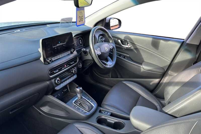 Used Hyundai KONA 2021 for sale - 76593860: Photo 2