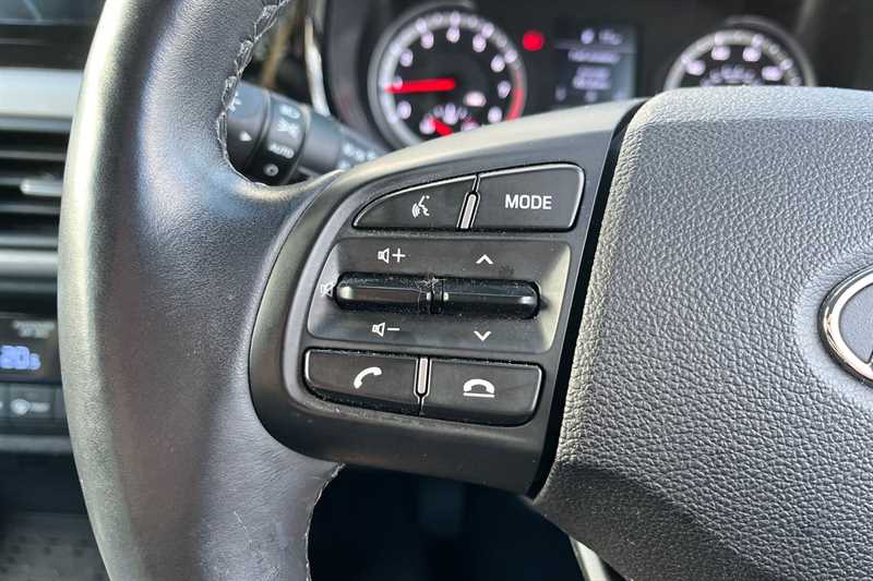 Used Hyundai i10 2022 for sale - 76705753: Photo 15