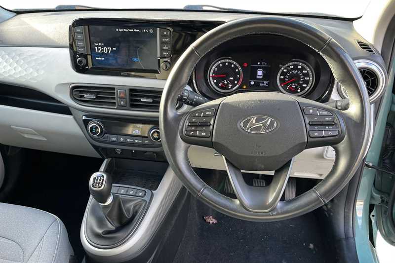 Used Hyundai i10 2022 for sale - 76705753: Photo 4