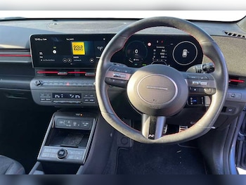 Used Hyundai KONA 2024 for sale - 77293693: Photo