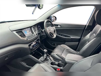 Used Hyundai TUCSON 2017 for sale - 77293661: Photo