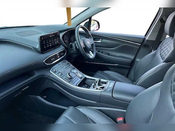 Used Hyundai Santa Fe 2023 for sale - 77841863: Photo