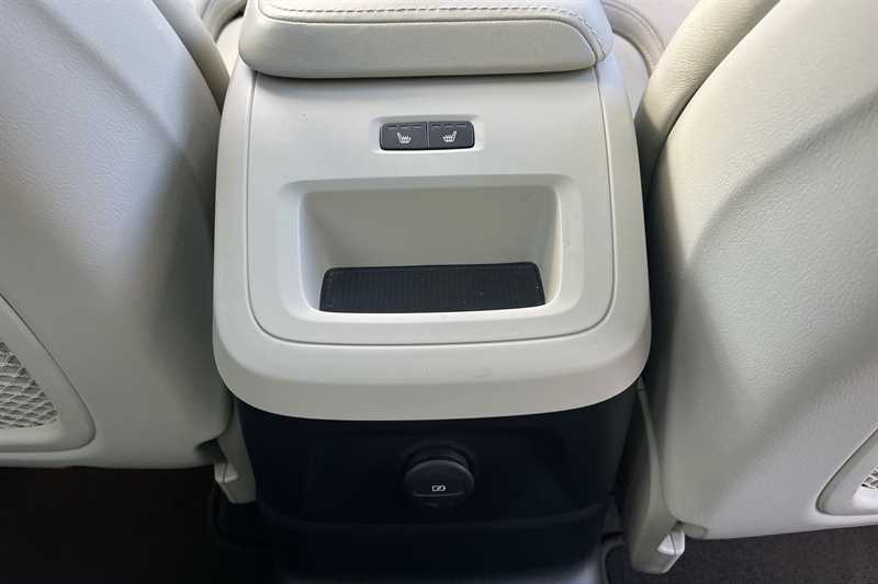 Used Volvo XC60 2021 for sale - 77428464: Photo 24