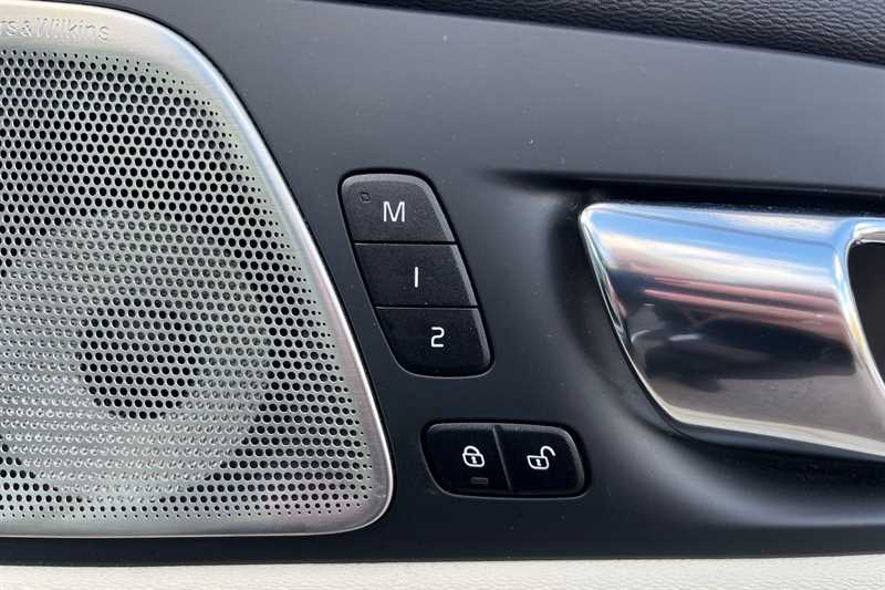 Used Volvo XC60 2021 for sale - 77428464: Photo 26