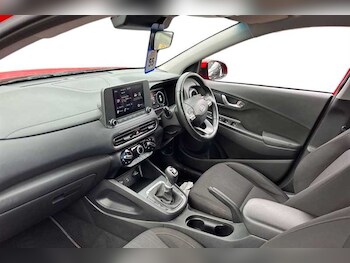 Used Hyundai KONA 2021 for sale - 76731837: Photo