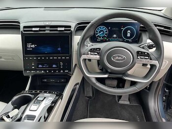 Used Hyundai TUCSON 2023 for sale - 75993049: Photo 4