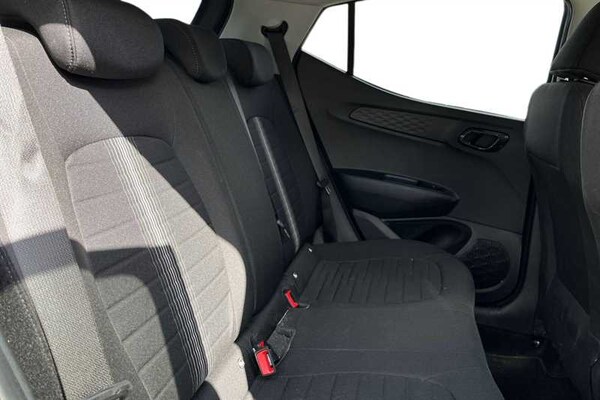 Used Hyundai i10 2022 for sale - 76086955: Photo 8