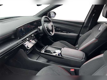 Used Hyundai TUCSON 2025 for sale - 77499860: Photo