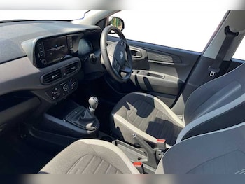 Used Hyundai i10 2025 for sale - 79108642: Photo