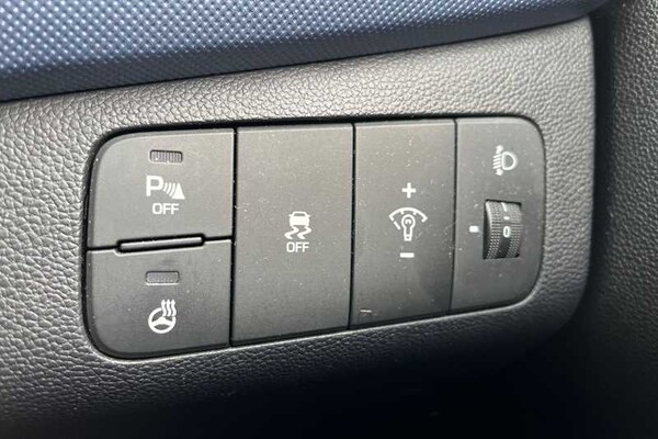 Used Hyundai i10 2016 for sale - 76297709: Photo 13