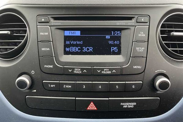 Used Hyundai i10 2016 for sale - 76297709: Photo 18