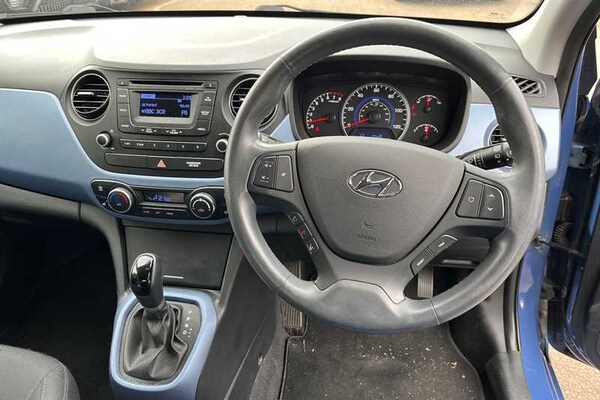 Used Hyundai i10 2016 for sale - 76297709: Photo 4