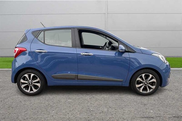 Used Hyundai i10 2016 for sale - 76297709: Photo 5