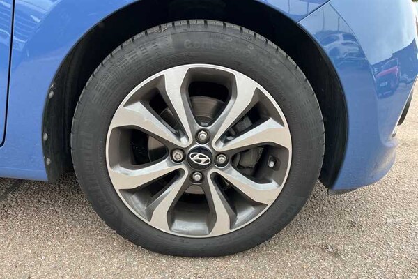Used Hyundai i10 2016 for sale - 76297709: Photo 9