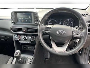 Used Hyundai KONA 2018 for sale - 78059885: Photo
