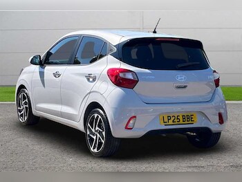 Used Hyundai i10 2025 for sale - 76804380: Photo