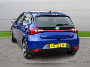 Used Hyundai i20 2023 for sale - 78591003: Photo