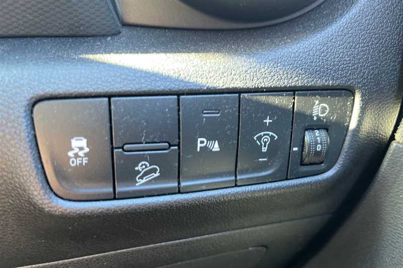 Used Hyundai KONA 2022 for sale - 77333409: Photo 24