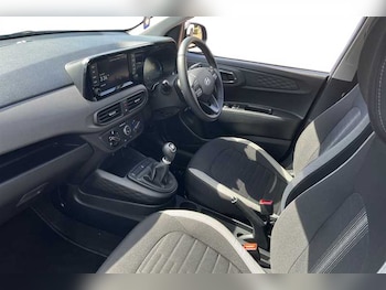 Used Hyundai i10 2025 for sale - 79108640: Photo