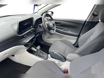 Used Hyundai BAYON 2024 for sale - 77471475: Photo