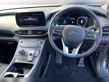 Used Hyundai Santa Fe 2022 for sale - 76745611: Photo