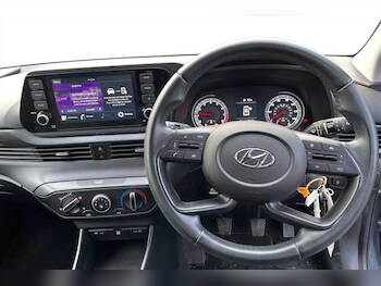 Used Hyundai i20 2021 for sale - 77256799: Photo