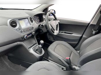 Used Hyundai i10 2019 for sale - 78743337: Photo