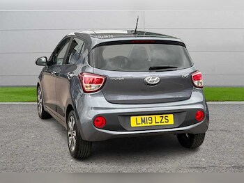 Used Hyundai i10 2019 for sale - 78743337: Photo