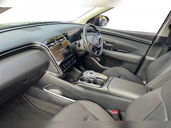 Used Hyundai TUCSON 2022 for sale - 76022087: Photo