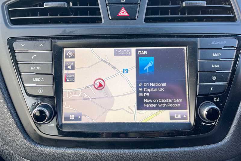 Used Hyundai i20 2018 for sale - 76875260: Photo 16