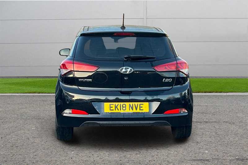 Used Hyundai i20 2018 for sale - 76875260: Photo 7