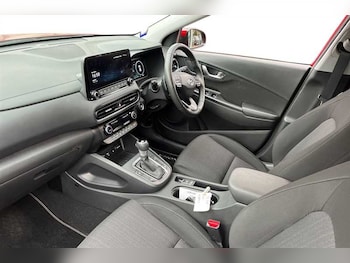 Used Hyundai KONA 2022 for sale - 76125111: Photo 2