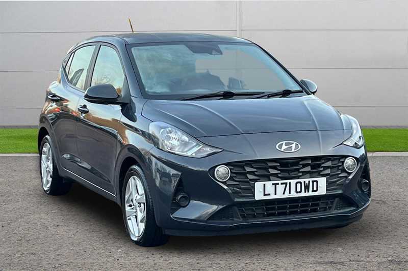 Used Hyundai i10 2021 for sale - 76901704: Photo 1