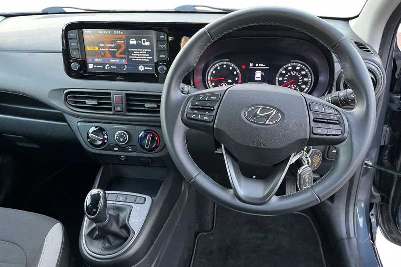 Used Hyundai i10 2021 for sale - 76901704: Photo 4