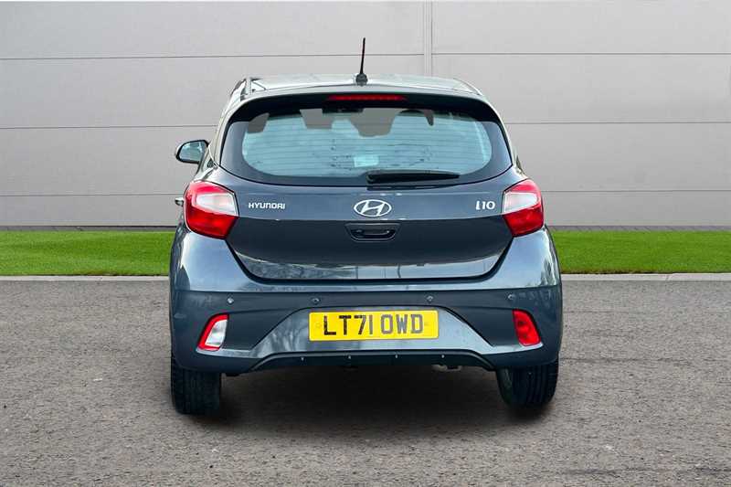 Used Hyundai i10 2021 for sale - 76901704: Photo 7