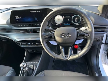 Used Hyundai i20 2023 for sale - 77134125: Photo