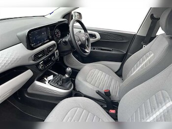 Used Hyundai i10 2022 for sale - 78051476: Photo